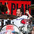 Filename=Simple-Plan-M_-Snow-8.jpg
Filesize=136KiB
Dimensions=1000x665
Date added=Aug 09, 2018 Simple-Plan-M_-Snow-8.jpg